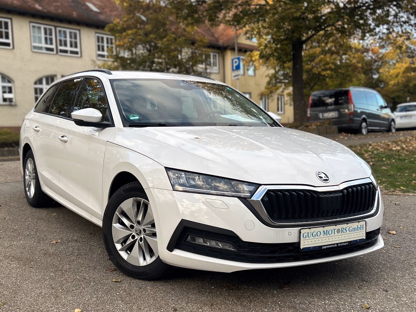 Skoda Octavia Combi 2.0 TDI DSG / Kamera