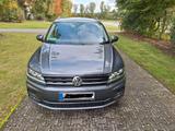 Volkswagen Tiguan 2.0 TDI SCR DSG 4MOTION Highline Highline - mit Diesel-Antrieb: Grau, Massagesitze, Geländewagen