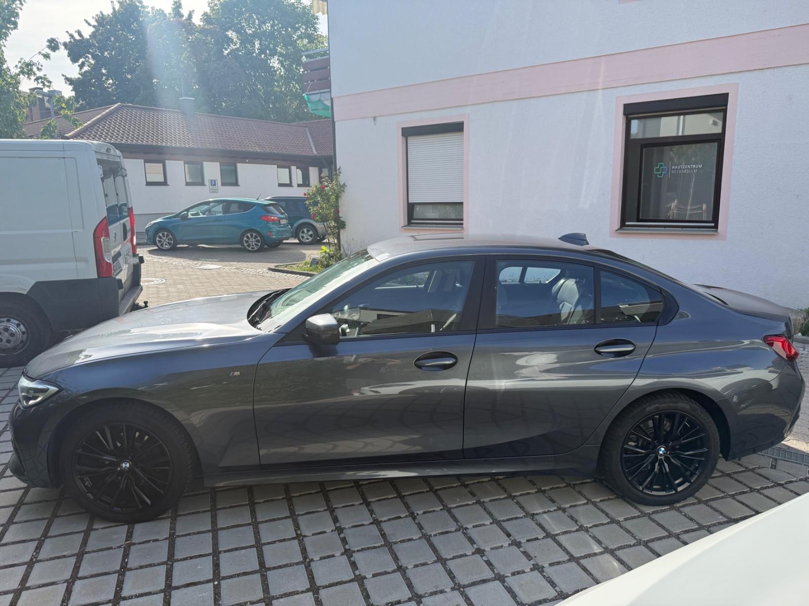BMW 3er G20 318d Automati,Standheizung,TÜV 10/27