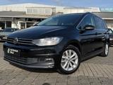 Volkswagen Touran 1.6 TDI HighlineDSG/Leder/Navi/ACC/ - Volkswagen Touran Highline mit Diesel-Antrieb