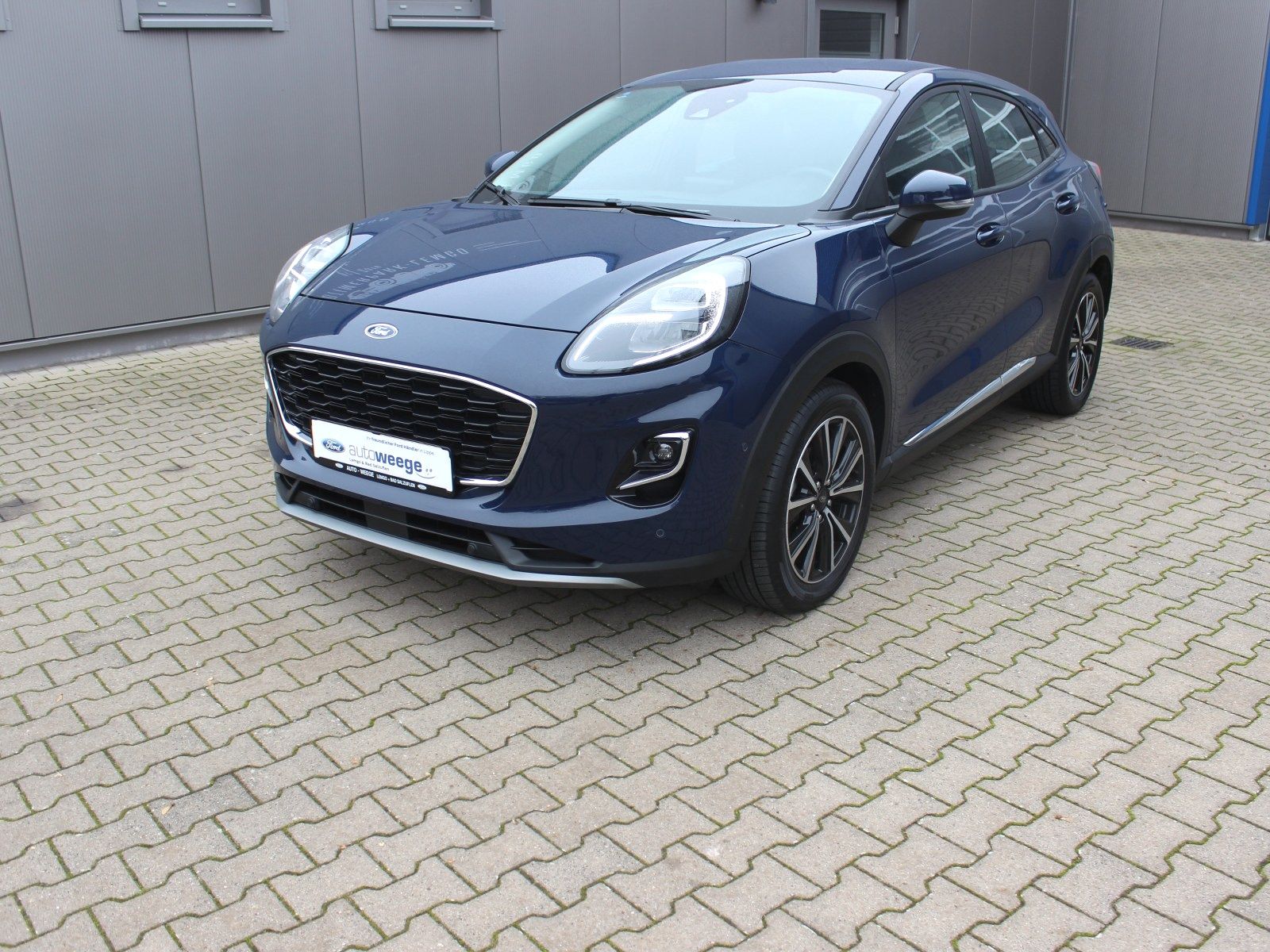 Fahrzeugabbildung Ford Puma Titanium 1,0 EcoBoost Start/Stopp