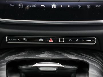 Mercedes E 200 - 10