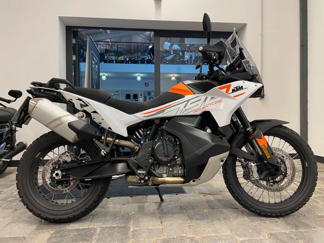 KTM 790 Adventure Modell 2024 inkl. Tech-Pack