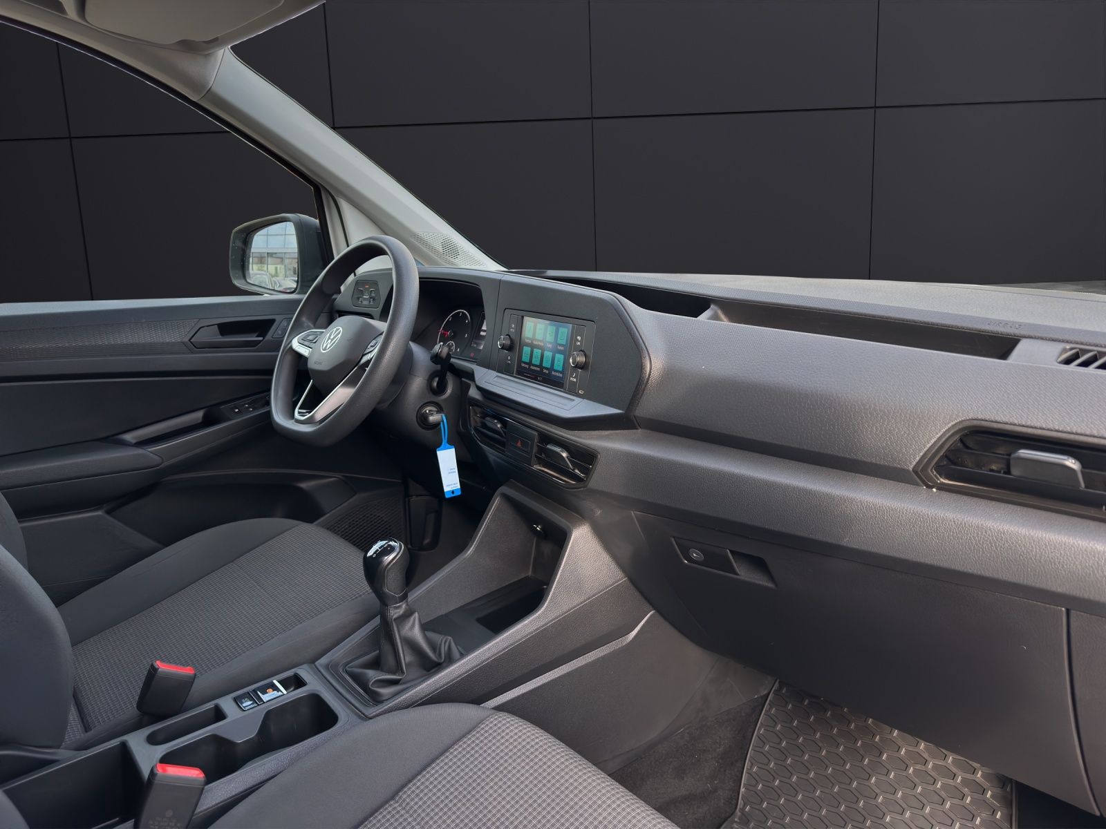 Fahrzeugabbildung Volkswagen Caddy Kasten TDI AHK KLIMA GRA DAB
