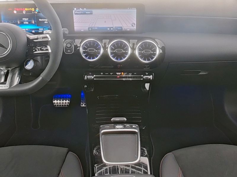 Fahrzeugabbildung Mercedes-Benz AMG A 35 4M Limousine Aero+Night II+Totw+Keyless