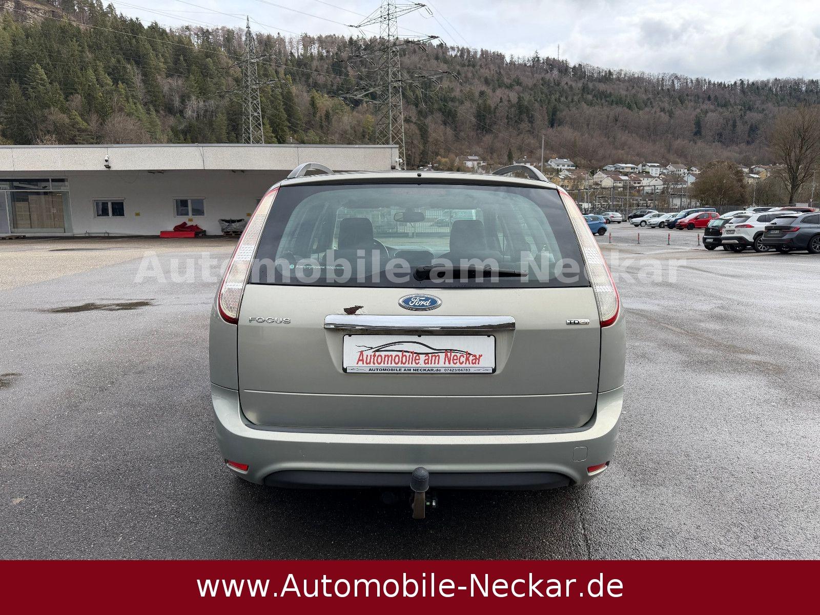 Ford Focus 2009 — photo 6
