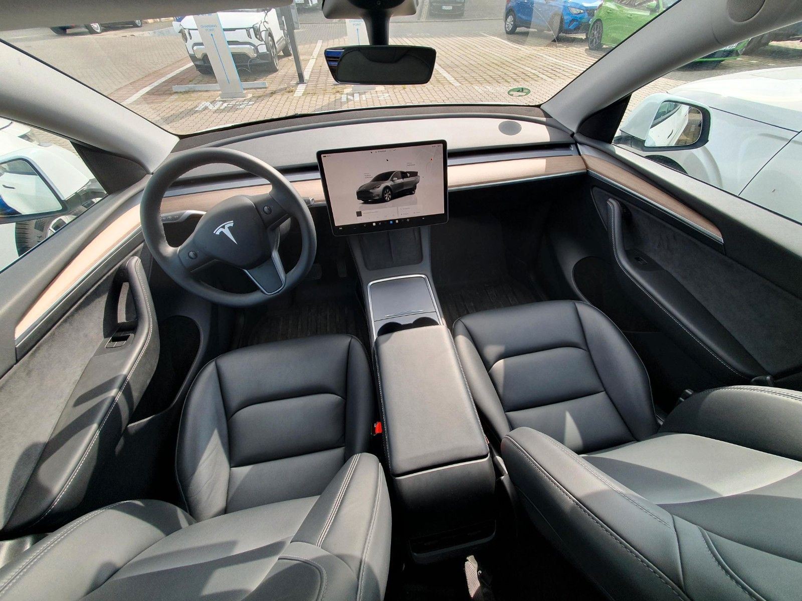Tesla RWD, Allwetterreifen, AHK 1600kg, SOH 96 % foto 8