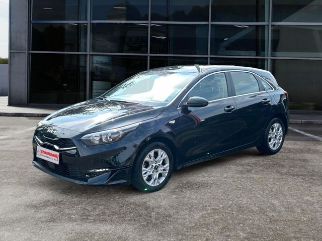 Kia Ceed 1.5 T-GDI OPF Vision