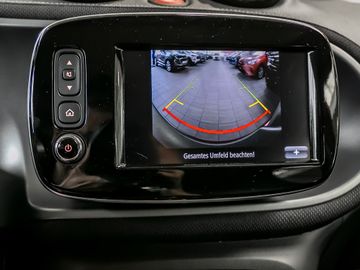 Smart ForFour BRABUS Xclusive Kamera Navi JBL-Sound