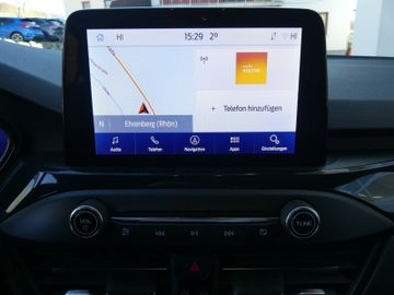 Fahrzeugabbildung Ford Focus Limousine ST-Line X
