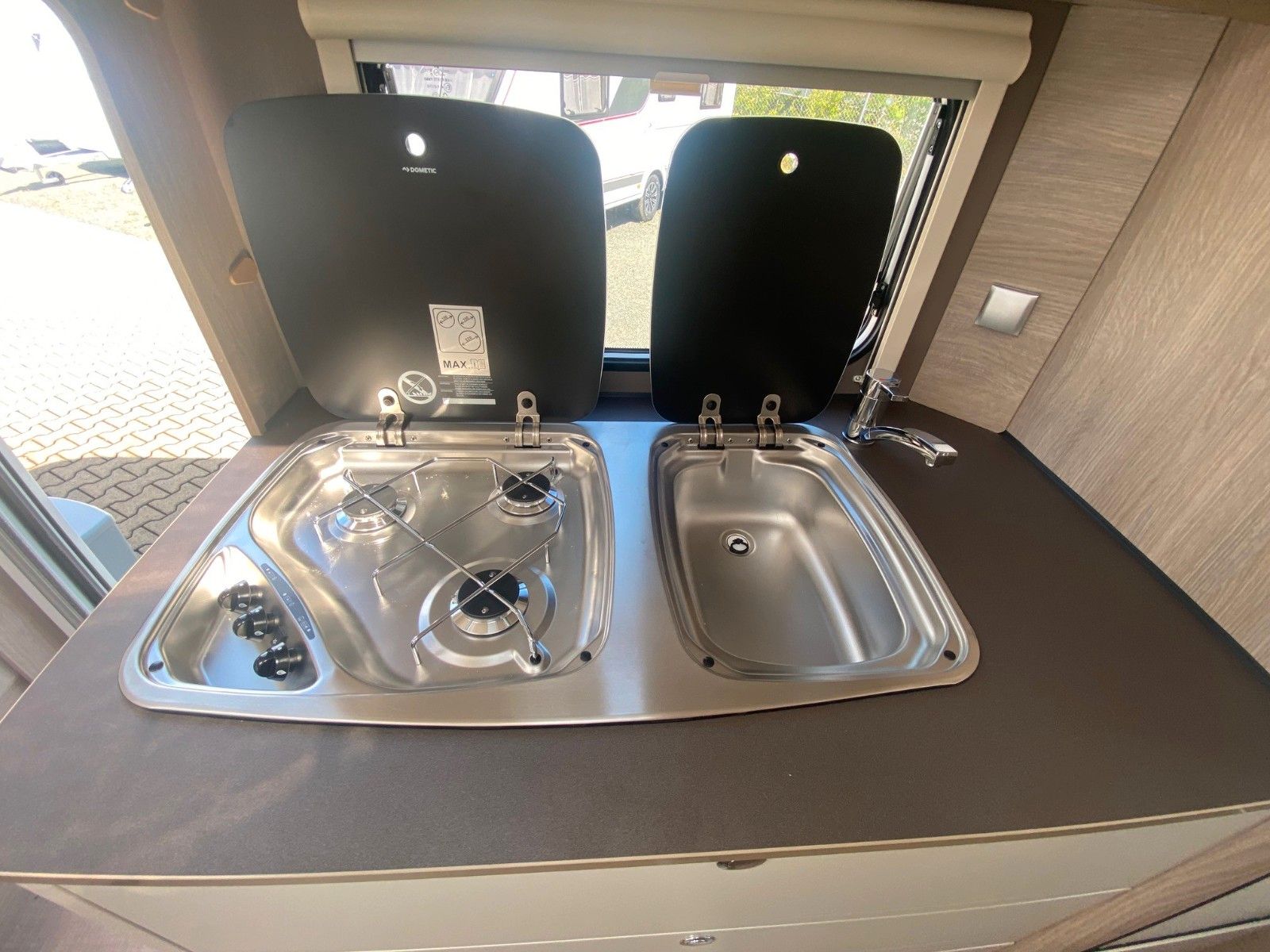 Fahrzeugabbildung Bürstner Premio 530 TL  LIMITED *1.700Kg*ATC*Aluf.*Dusche