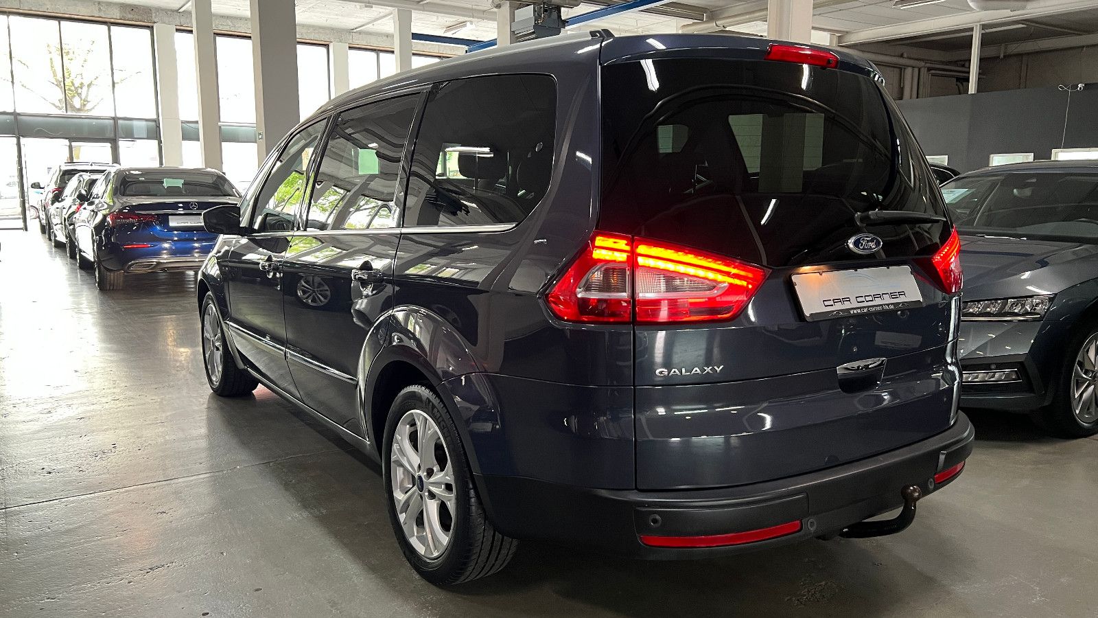 Fahrzeugabbildung Ford Galaxy 7-SITZER AUT. TITANIUM SPORT PANO MEMORY