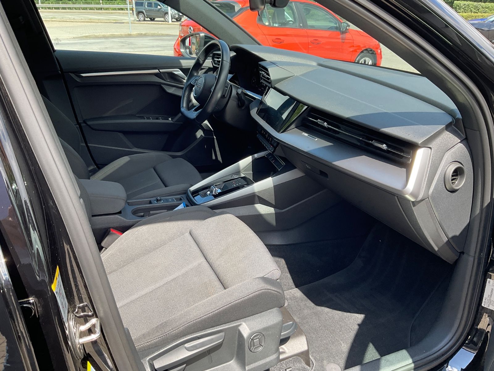 Fahrzeugabbildung Audi A3 35 TFSI S tronic Sportback,Virtual,Navi,LED