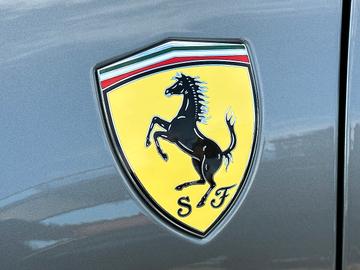 صورة 10 لـ 2017 Ferrari 488 GTB