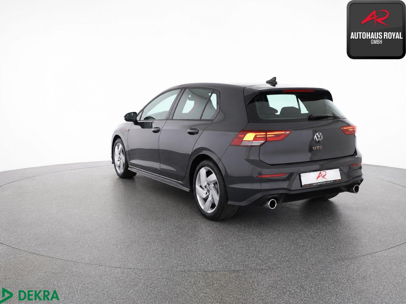 Volkswagen Golf VIII 2.0 TSI GTI CARPLAY,SPURHALTE,1.HAND, миниатюра 3