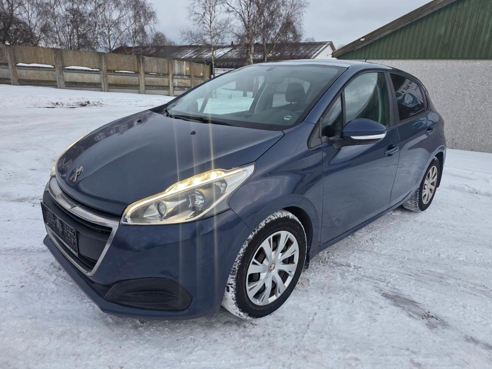 Peugeot 208 Active TOP CONDITION !!!!