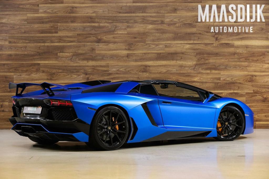 Lamborghini Aventador
