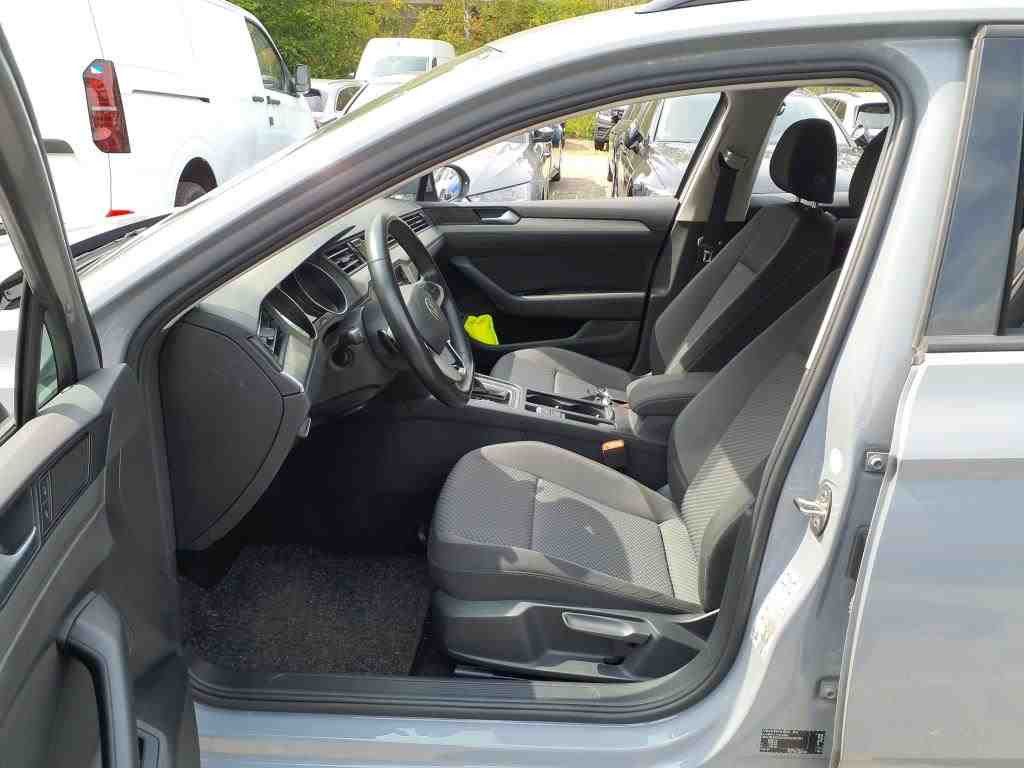 Volkswagen Passat Variant - Bild 6