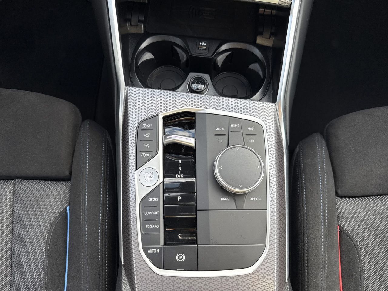 BMW 330 - Bild 18