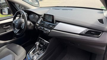 BMW 225 Active Tourer - 11