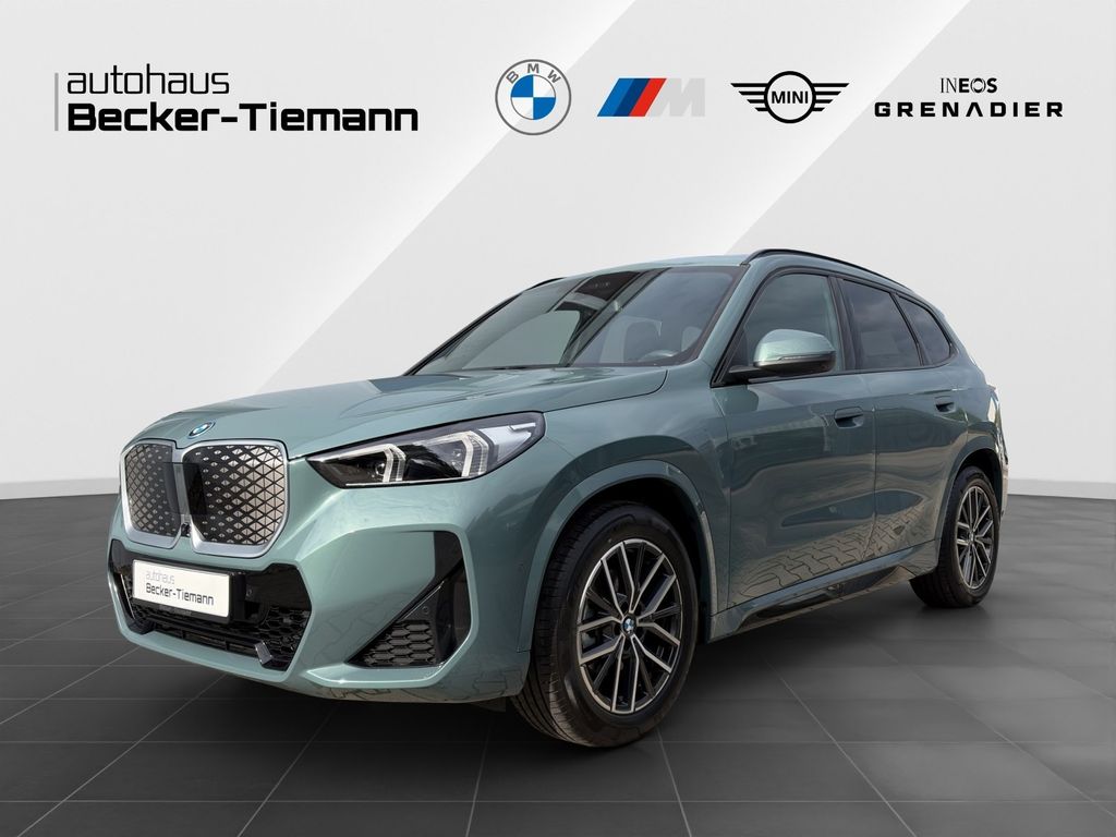 Image of BMW iX1