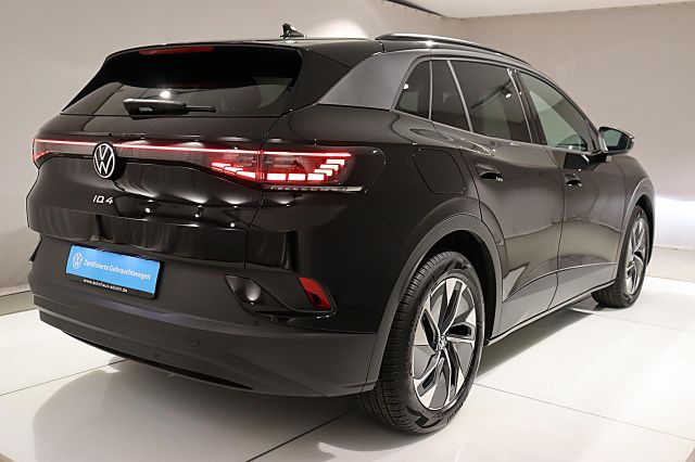 ID.4 Pure 125kW AHK Wärmepumpe IQ-LIGHT Anschlus