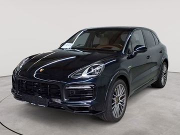 Porsche Cayenne - 2