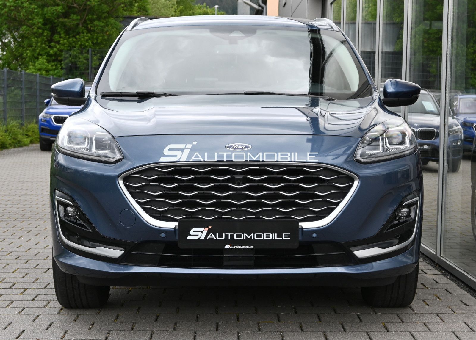 Fahrzeugabbildung Ford Kuga 2.0 D Aut. 4WD VIGNALE °ACC°HEAD-UP°STANDHZ