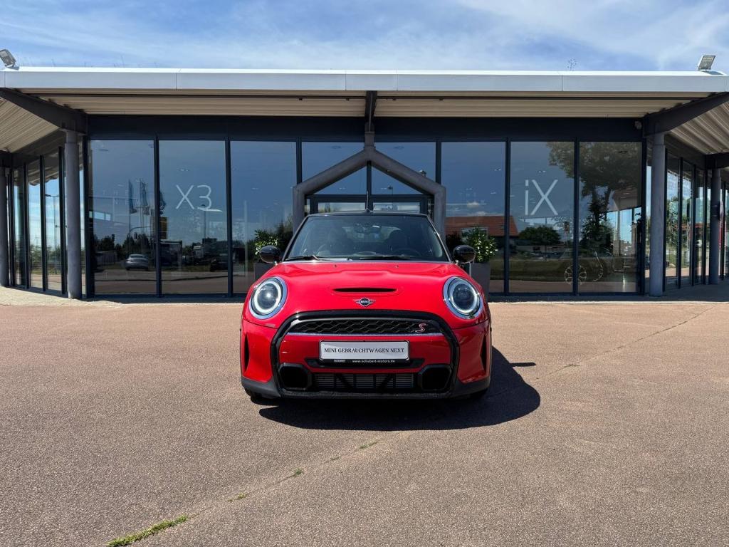 MINI Cooper S Cabrio Classic Trim 18'' Navi LED SHZ P