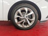 Opel Corsa E * Active * Automatik * AHK * - Opel Corsa: Weiß