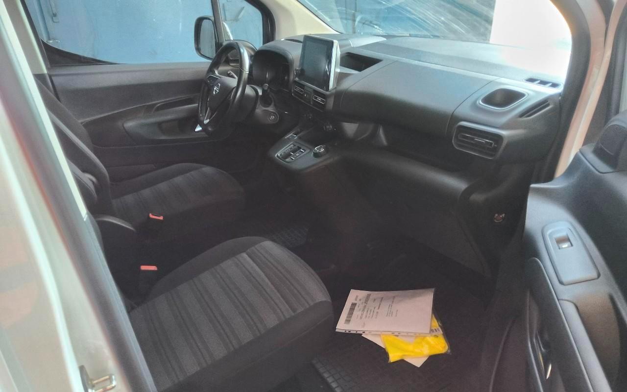 Opel Combo-e LIFE ELEGANCE 11KW NAVI/KAMERA/VIRT./DAB
