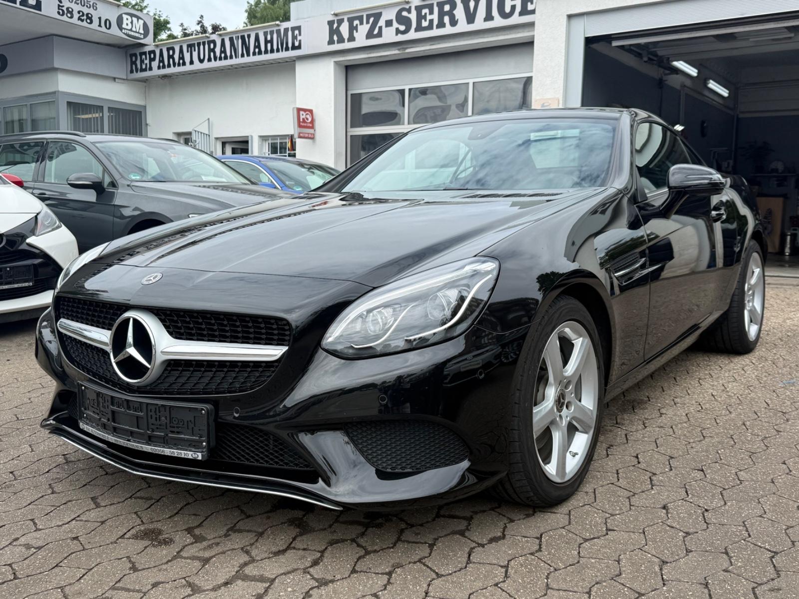 Mercedes-Benz SLC 200*55.000KM*Pano*Navi*Xenon*Leder