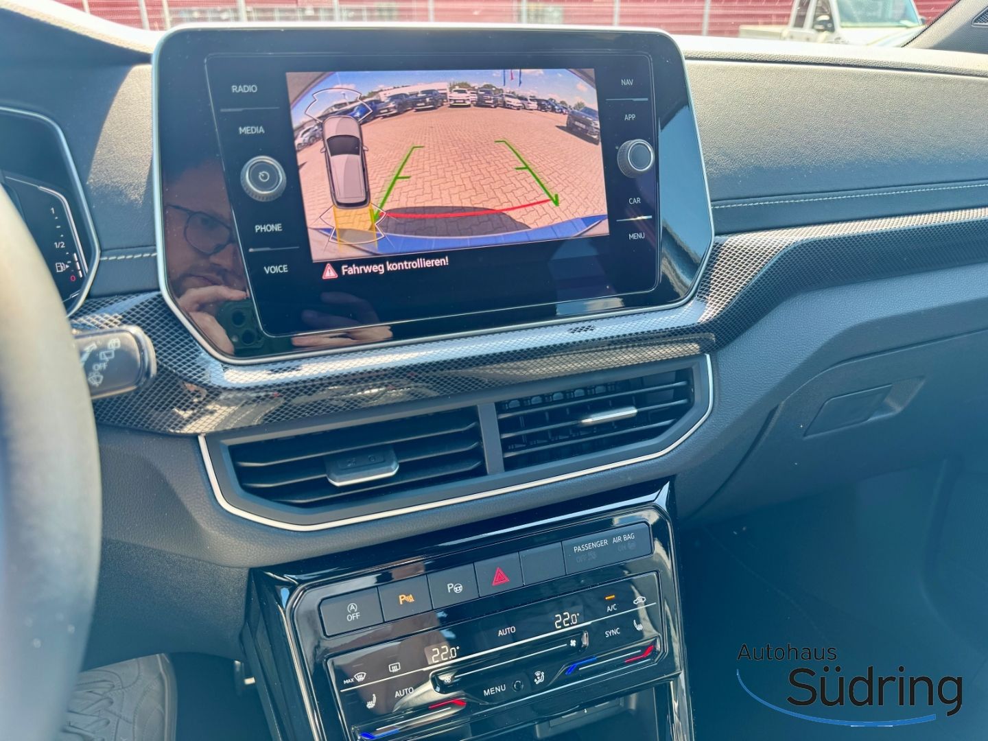T-Cross 1,0 TSI R-Line DSG Navi IQ.Light ACC Rfk