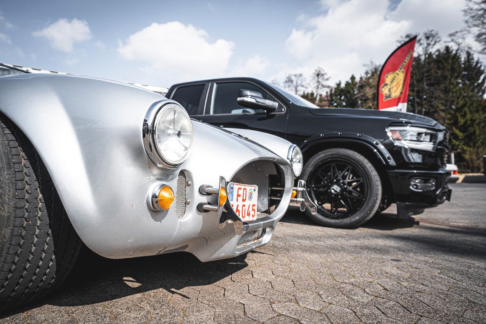 Fahrzeugabbildung Cobra FORD 5.0l V8 Traum Optik Original