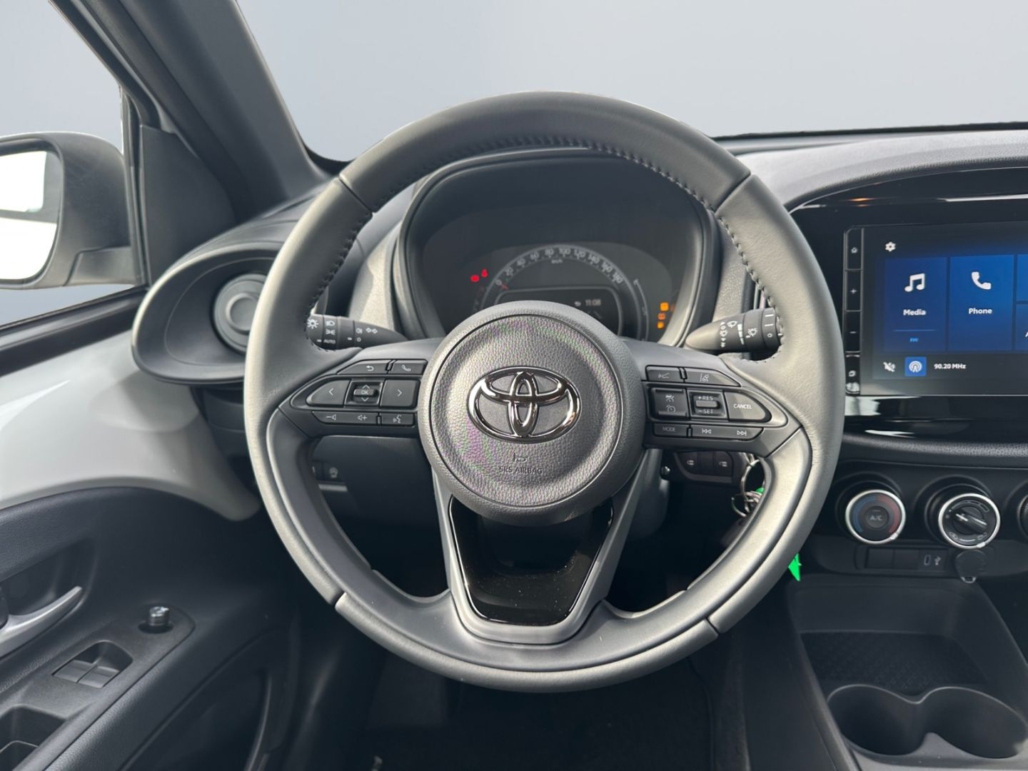 Toyota Aygo (X) - Bild 8