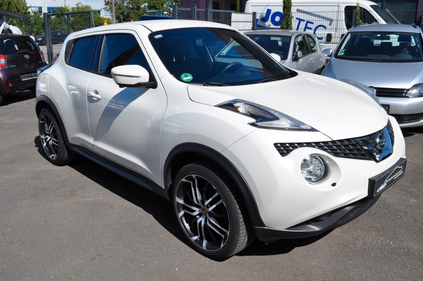 NISSAN Juke