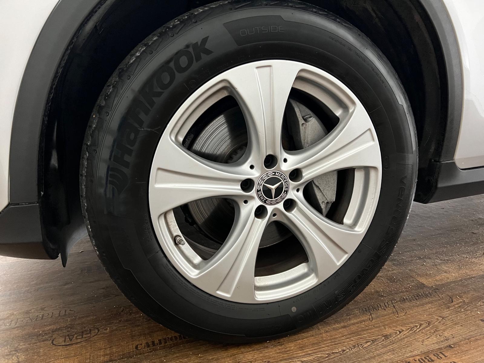 Mercedes-Benz GLC 250 4Matic / NUR 49.tKM / 2.HD / LED /