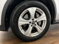 MERCEDES-BENZ GLC 250 4Matic / NUR 49.tKM / 2.HD / LED / MERCEDES-BENZ GLC 250 4Matic / NUR 49.tKM / 2.HD / LED /