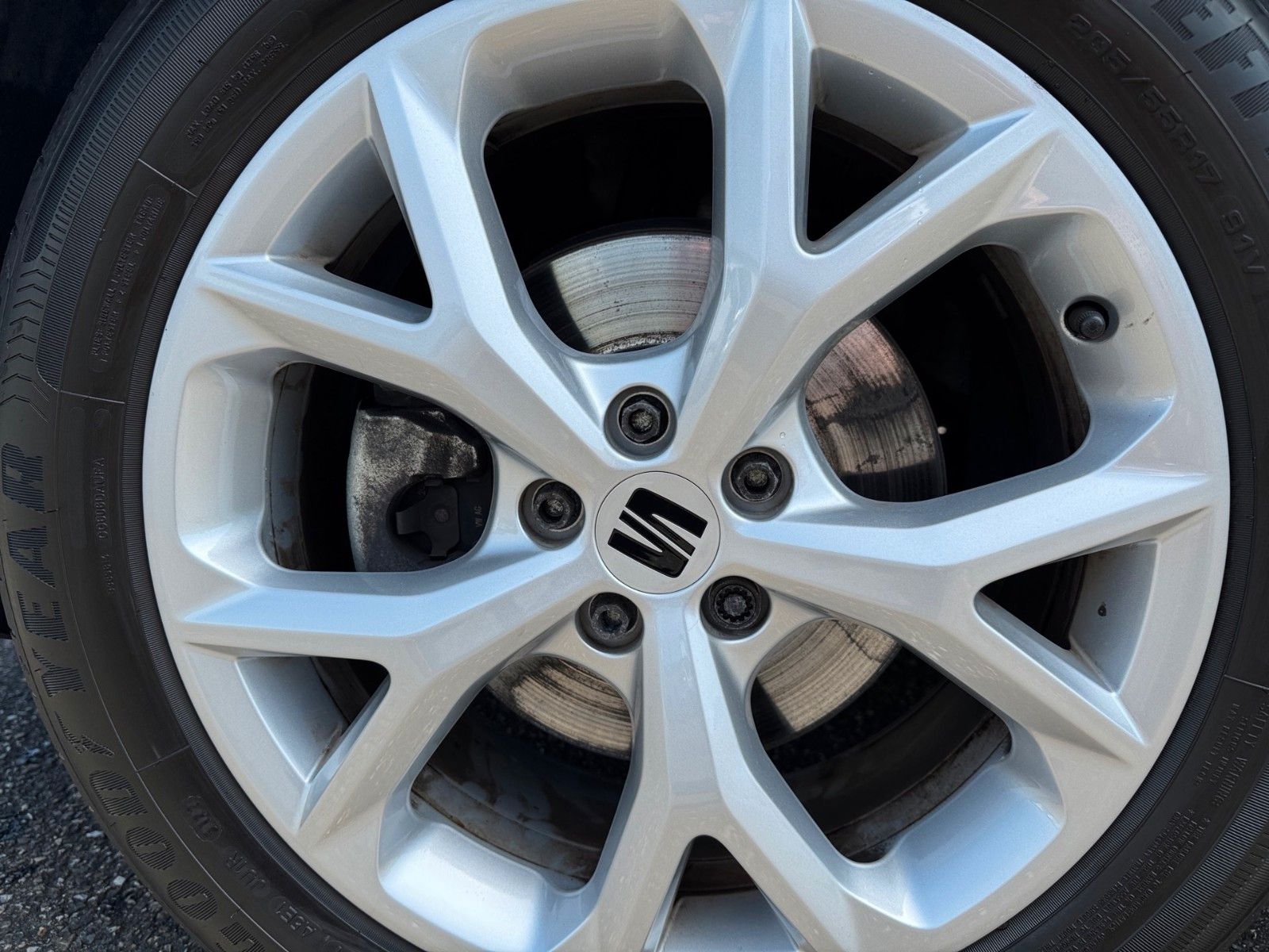 Fahrzeugabbildung SEAT Arona FR 1.5 TSI