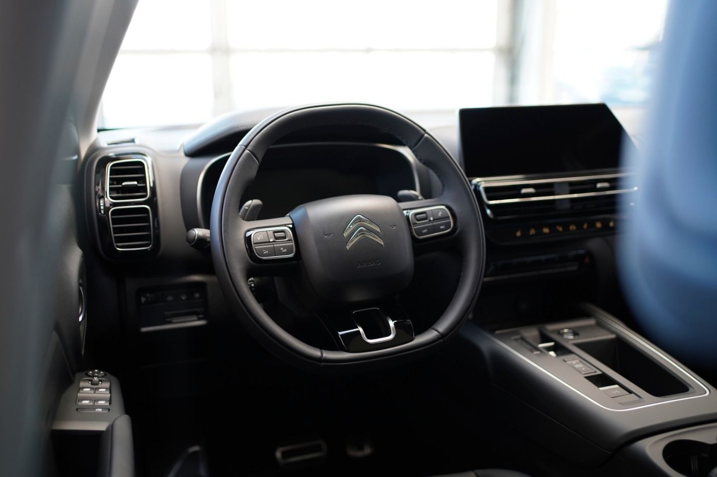 Fahrzeugabbildung Citroën C5 Aircross Plug In Hybrid 225 e-EAT8 Shine Pack