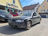 Audi A4 Limo 2.0 KEIN-TÜV / VIEL-ROST - Audi A4 aus 2001: 2.0