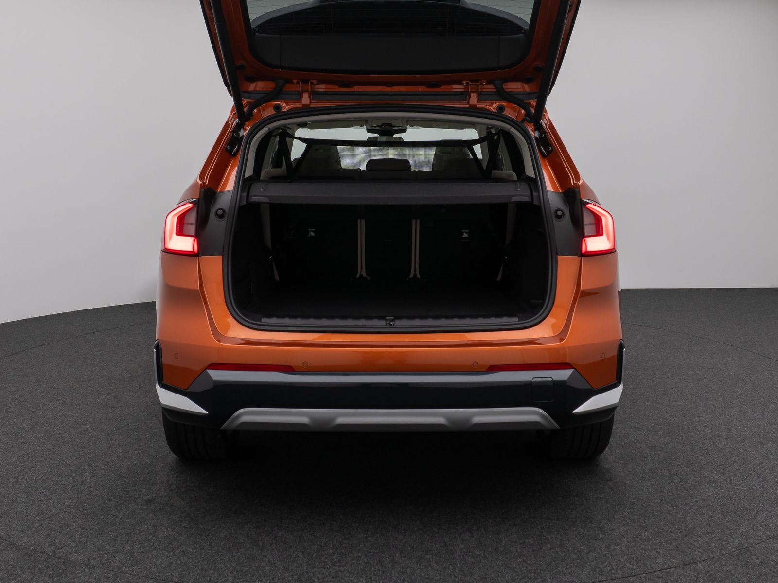 Fahrzeugabbildung BMW X1 xD25e xLine Panorama 360°HUD DAB ACC Sport