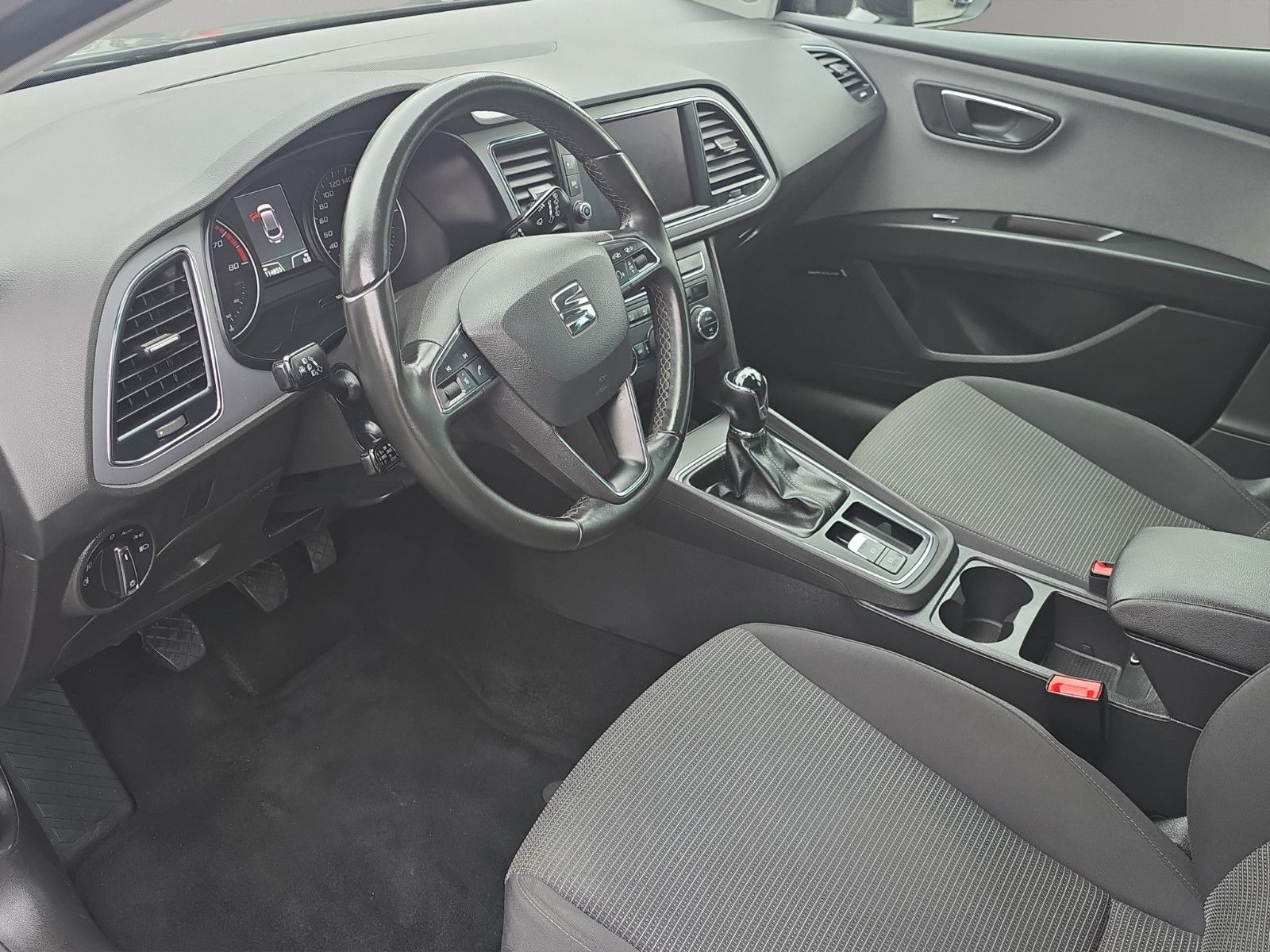 Fahrzeugabbildung SEAT Leon ST Style/VOLL LED/SEAT SOUND/FULL LINK/NAVI