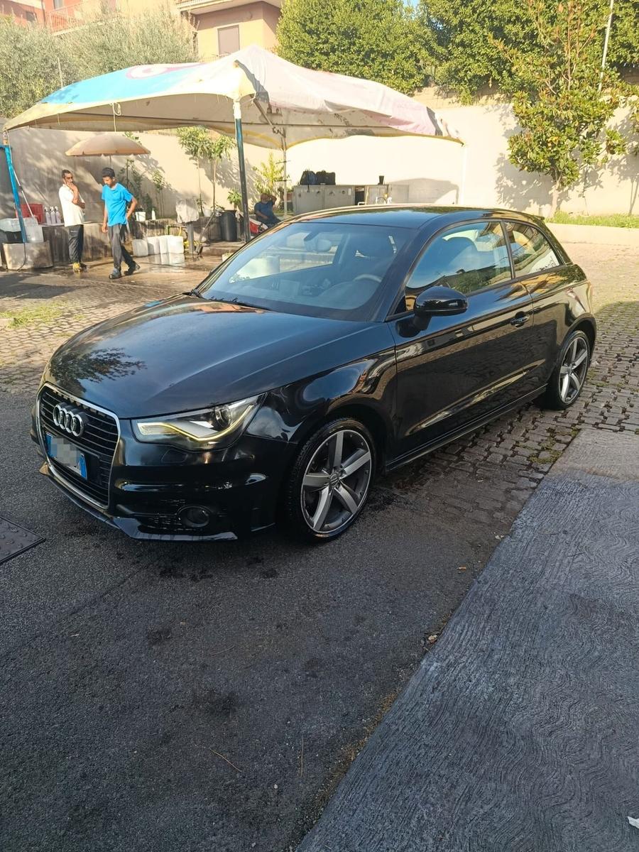 Audi A1