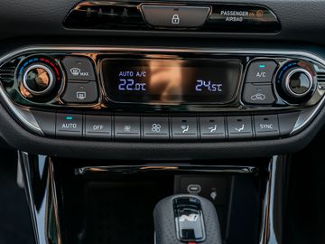 Hyundai i30 cw N Line Mild-Hybrid Fernlicht-Assistent