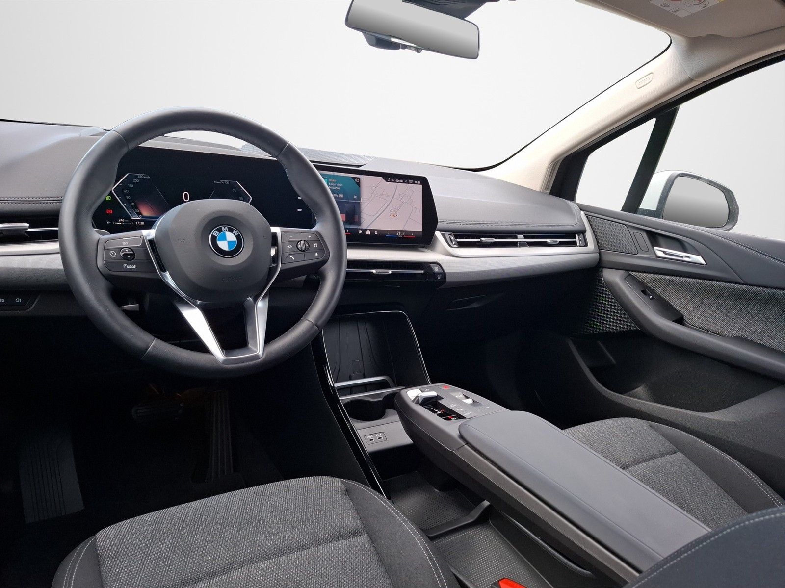 BMW 218 i Active Tourer AUTOMATIK / NAVI / LED / HEA - Image 10