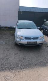 Volkswagen Golf 4 v5 GTI - Volkswagen Golf aus 2001: GTI