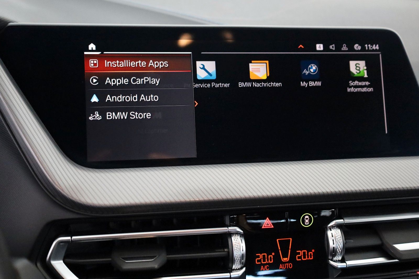 Fahrzeugabbildung BMW 120 i M Sport, T.Leder,Navi,LED,SH,Kamera,+WR