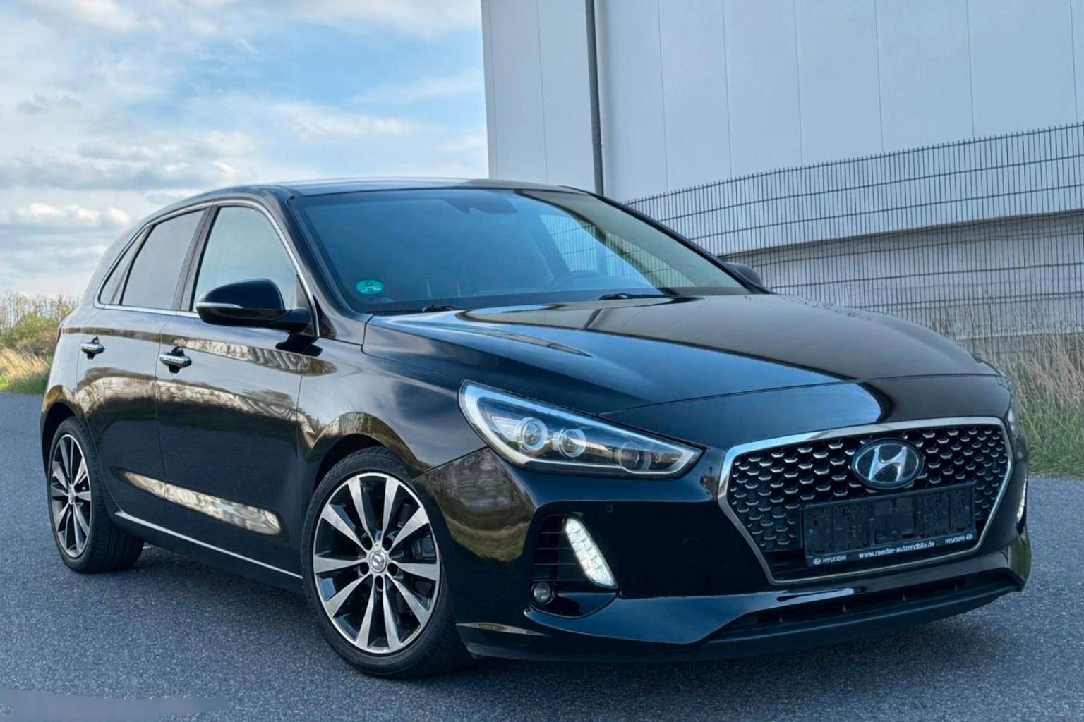 Hyundai i30 Premium|LED|Teilleder|App.Cp|Android A.|