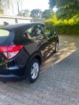 Honda HR-V 1.5 i-VTEC Elegance CVT Elegance - Honda HR-V von privat